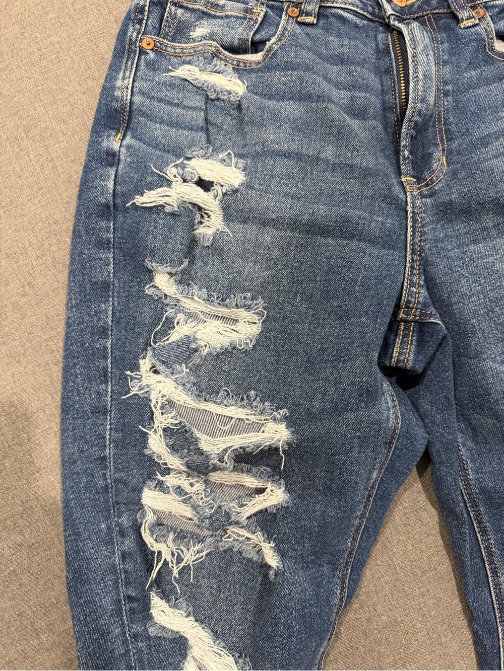 American Eagle Outfitters Distressed Medium Blue Boyfriend Jeans - Picture 2 of 9